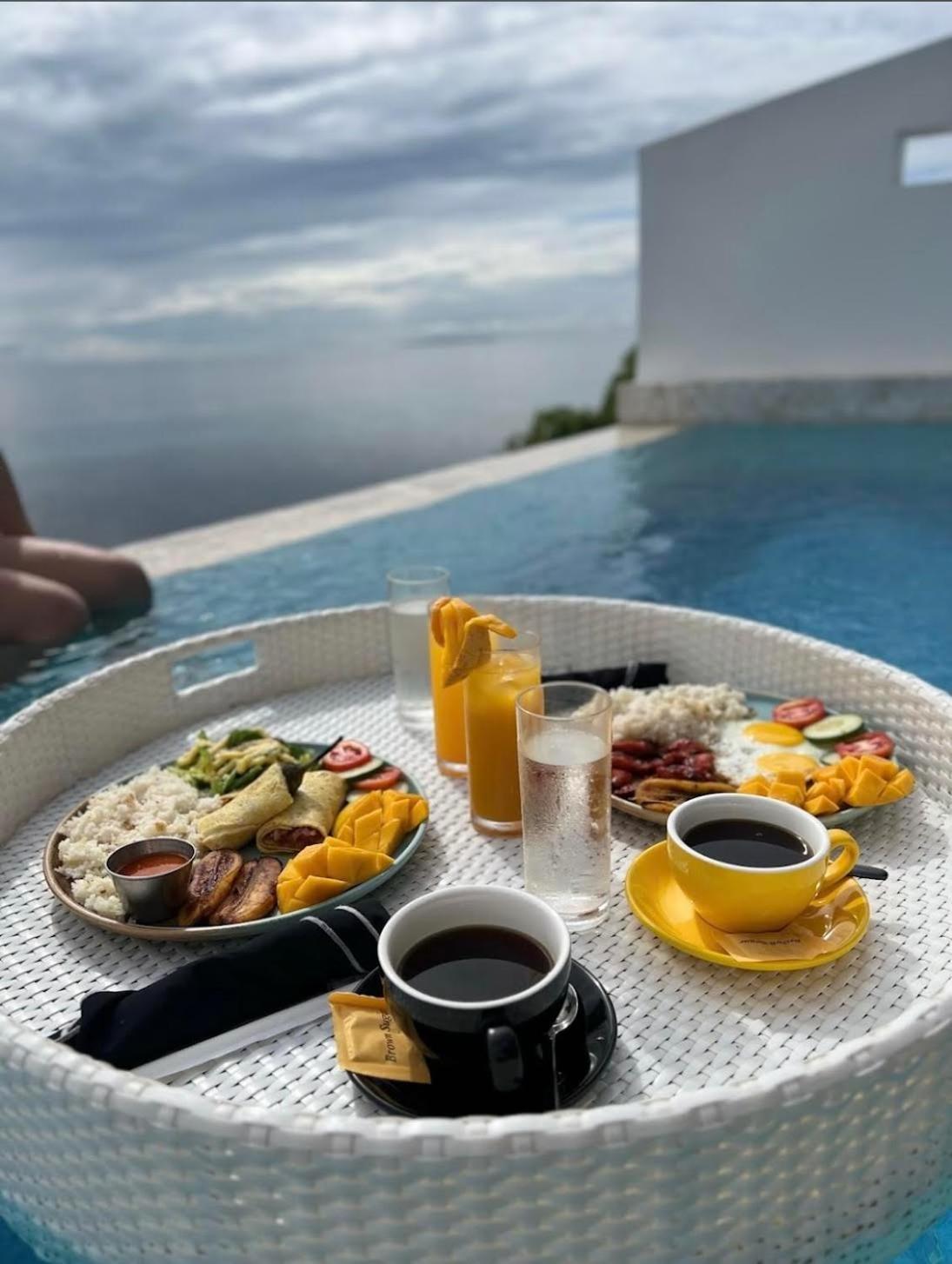 Epic Suites Bohol Adults Only 道伊斯 外观 照片