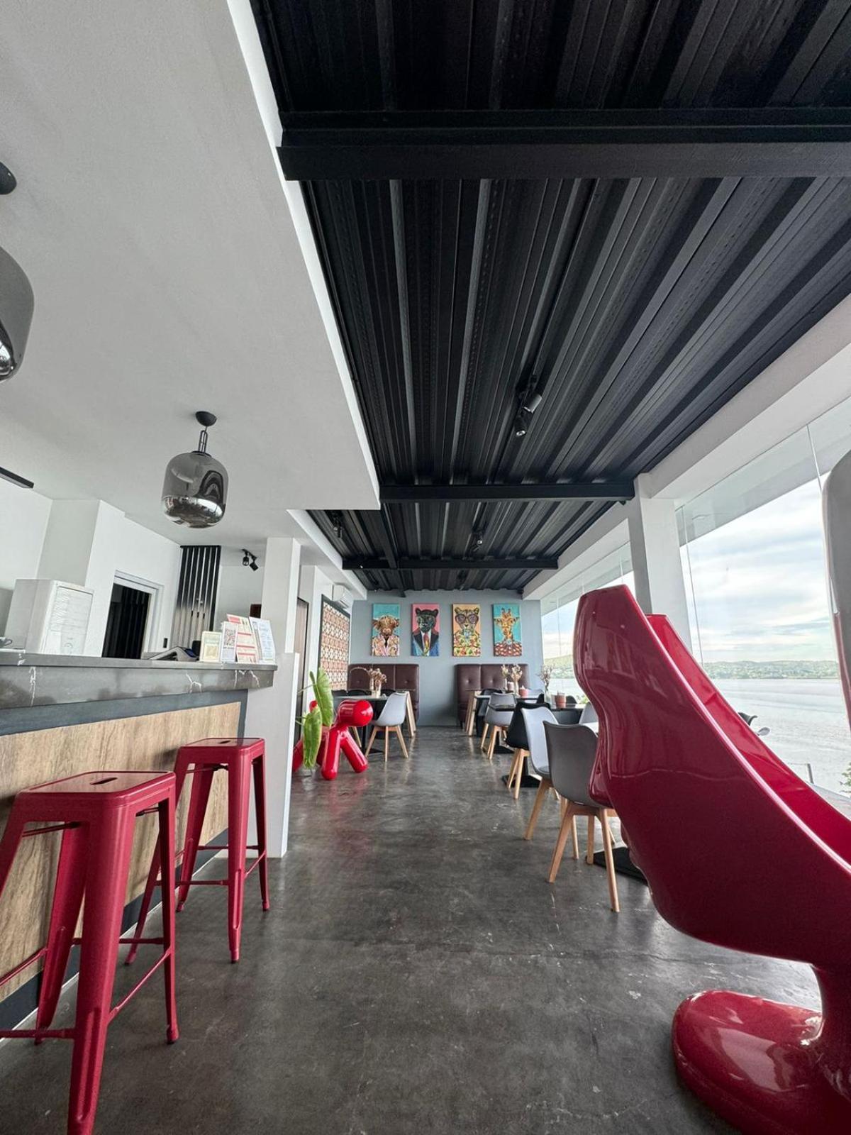 Epic Suites Bohol Adults Only 道伊斯 外观 照片