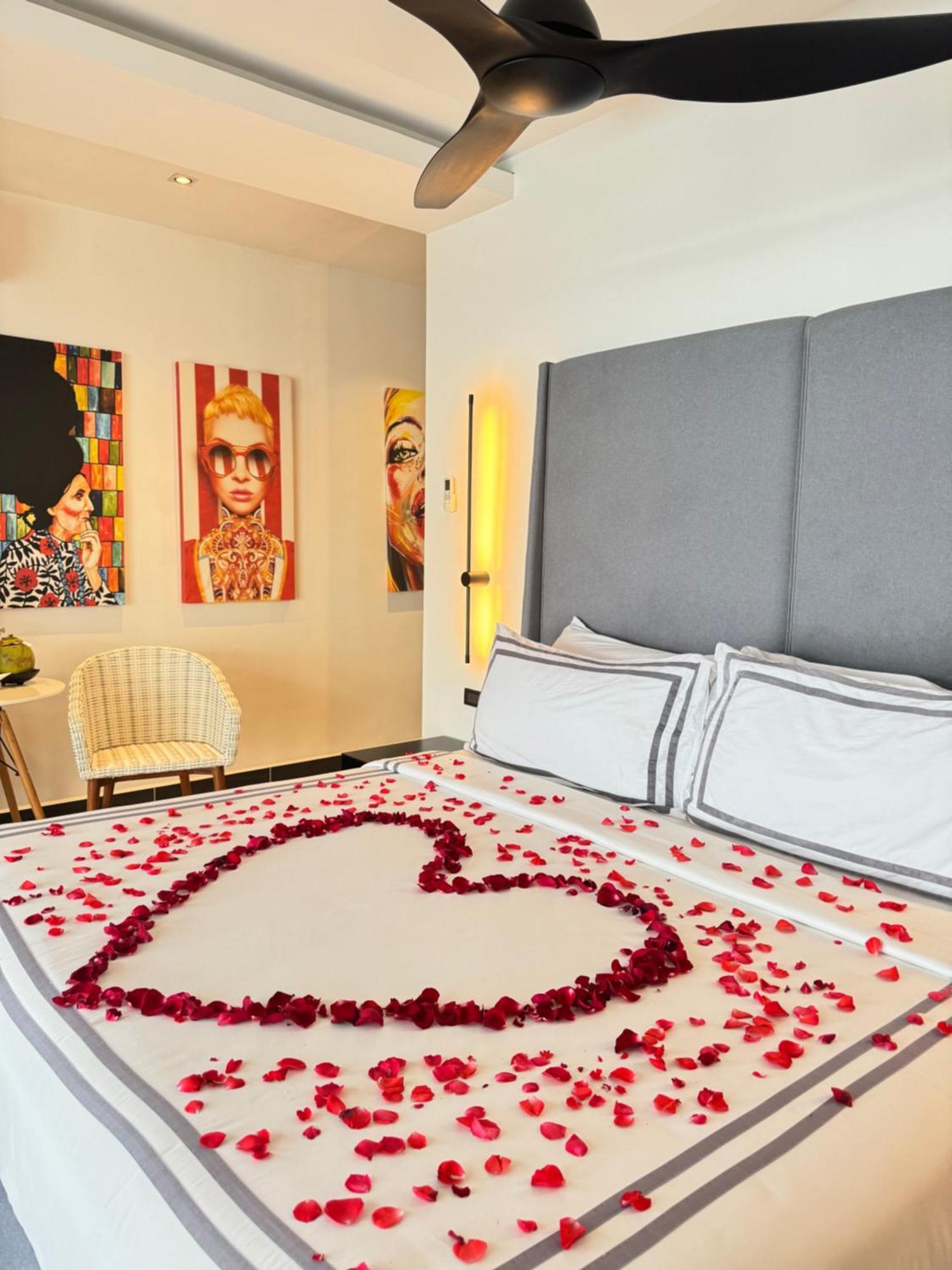 Epic Suites Bohol Adults Only 道伊斯 外观 照片