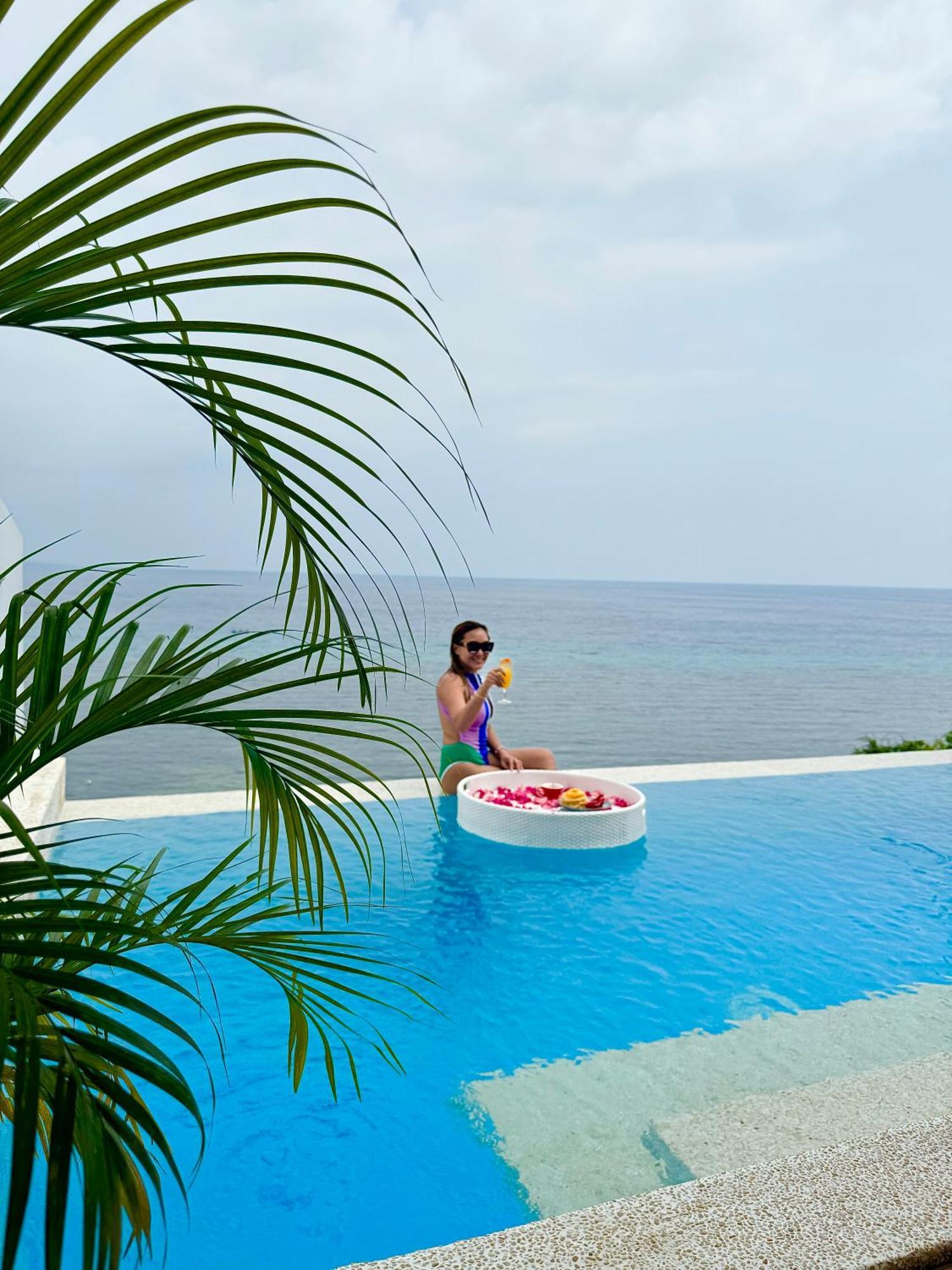 Epic Suites Bohol Adults Only 道伊斯 外观 照片